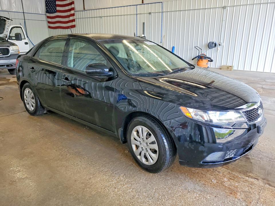 2012 Kia Forte VIN KNAFU4A20C5636427 COPART salvage auction — NORMAL WEAR, Wv - Certificate Of Title (P), sold $925 on 2026-07-19 (photo 4)