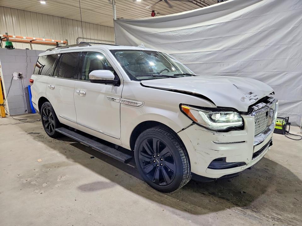 2023 Lincoln Navigator VIN 5LMJJ2LG6PEL04123 COPART salvage auction — FRONT END, Nh - Cert Of Title-Salvage, sold $100 on 2026-07-09 (photo 4)