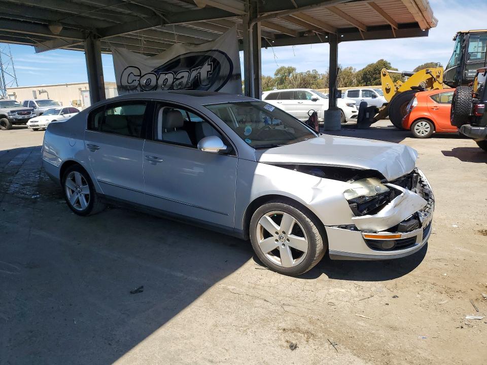 2009 Volkswagen Passat VIN WVWJK73C49P043144 COPART salvage auction — FRONT END, CA - SALVAGE CERTIFICATE, sold $275 on 2026-07-14 (photo 4)