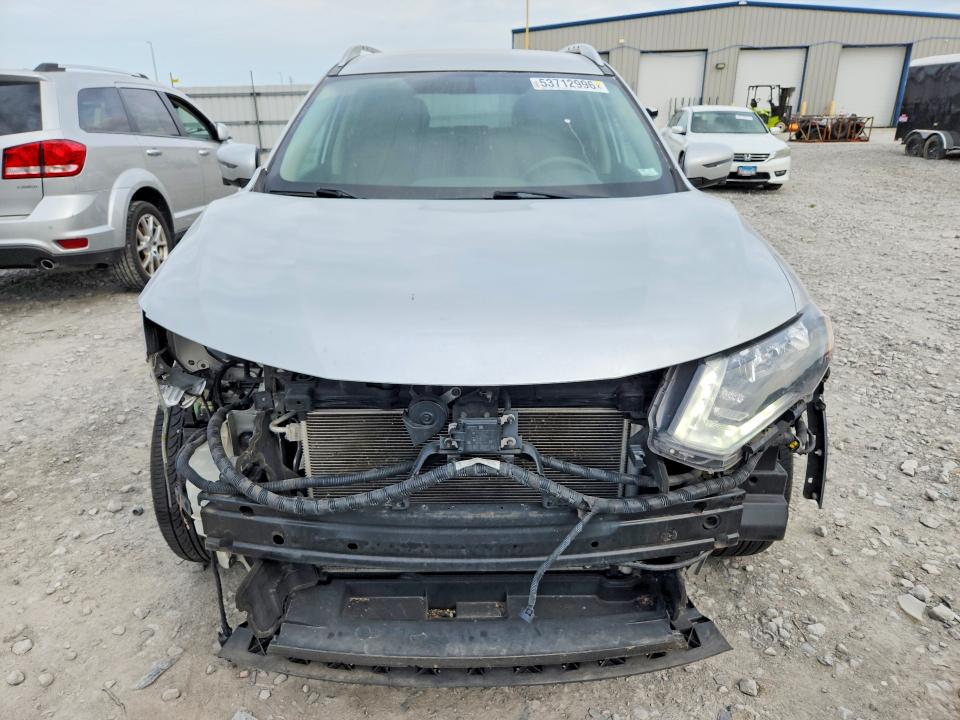 2017 Nissan Rogue VIN KNMAT2MV1HP601059 COPART salvage auction — FRONT END, Il - Salvage Certificate, sold $2,500 on 2026-07-27 (photo 5)