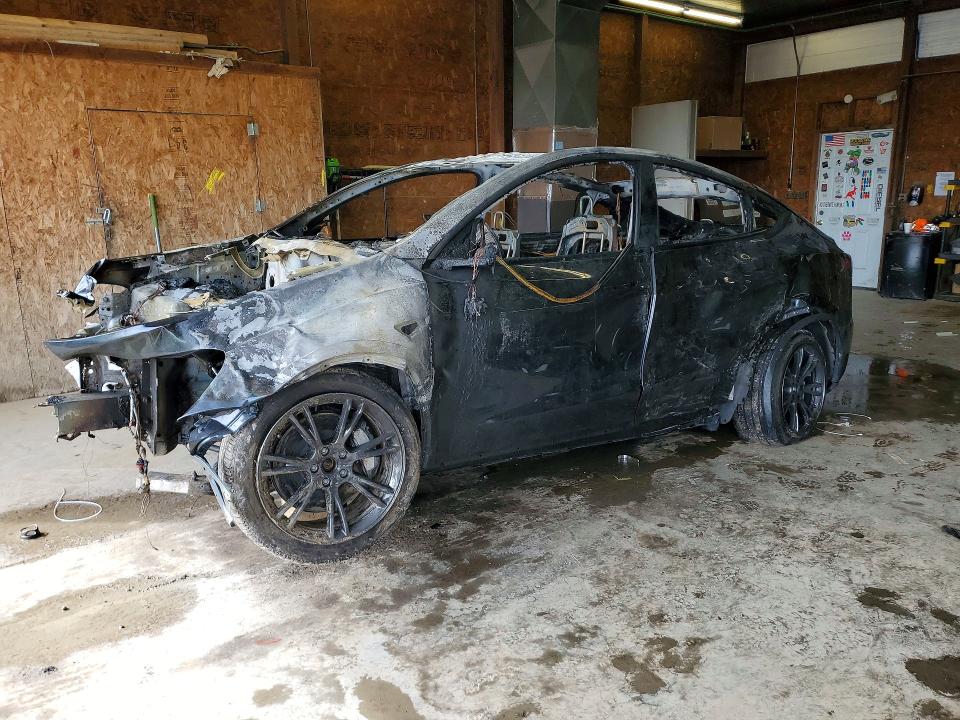 2024 Tesla Model y VIN 7SAYGDEE9RA318787 COPART salvage auction — BURN, PA - CERTIFICATE OF SALVAGE, sold $175 on 2026-07-02 (photo 1)