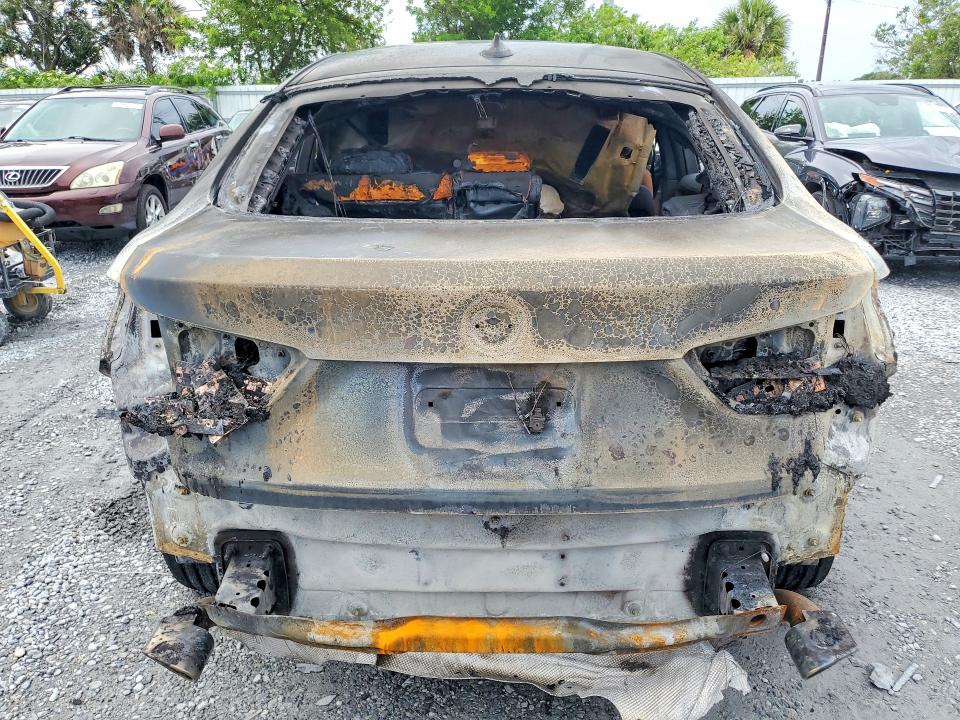 2019 BMW X6 VIN 5UXKU0C52K0H98767 COPART salvage auction — BURN, Fl - Certificate Of Destruction, sold $4,250 on 2026-07-06 (photo 6)