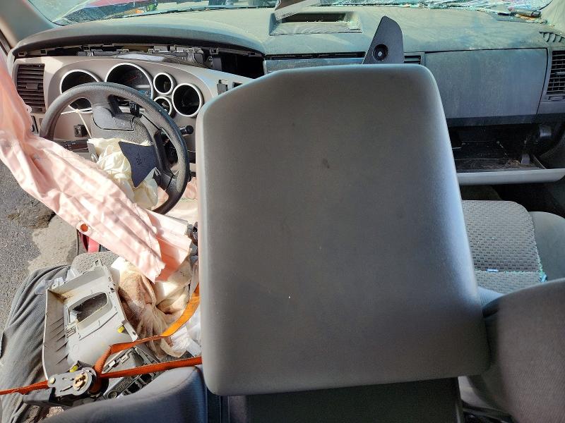 2010 Toyota Tundra VIN 5TFUW5F16AX118219 COPART salvage auction — SIDE, Co - Public - Salvage Title, sold $1,900 on 2026-07-08 (photo 8)