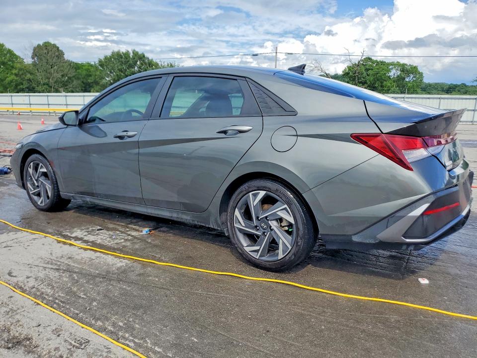 2025 Hyundai Elantra VIN KMHLM4DG4SU868347 COPART salvage auction — REAR END, TN - SALVAGE CERTIFICATE, sold $5,600 on 2026-07-27 (photo 2)
