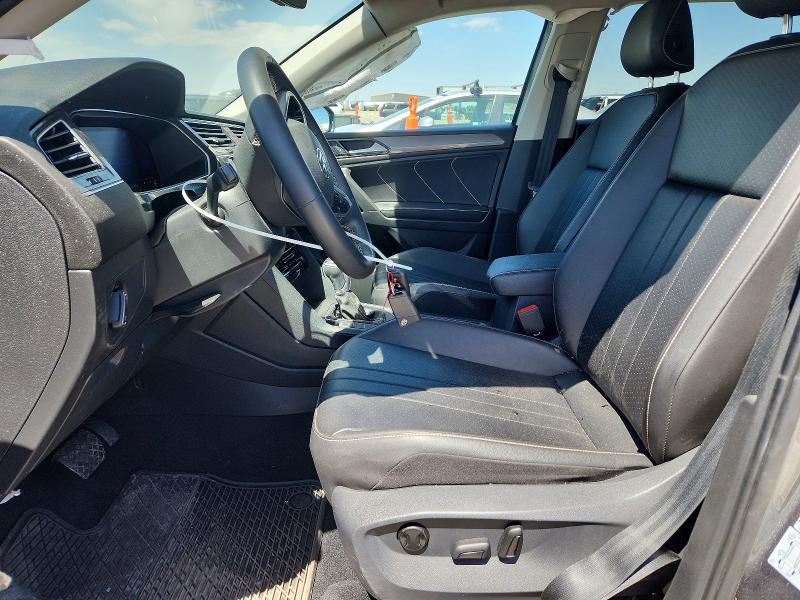 2022 Volkswagen Tiguan VIN 3VV2B7AX9NM046956 COPART salvage auction — ROLLOVER, Co - Dis/Dlr/Exp Only Clean Title, sold $6,800 on 2026-07-02 (photo 7)