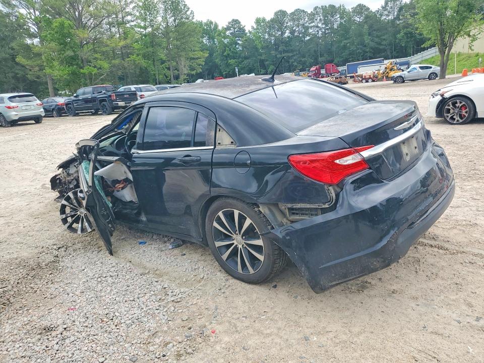 2013 Chrysler 200 VIN 1C3CCBBG7DN744864 COPART salvage auction — ROLLOVER, NC - SALVAGE CERTIFICATE OF TITLE, sold $275 on 2026-07-03 (photo 2)