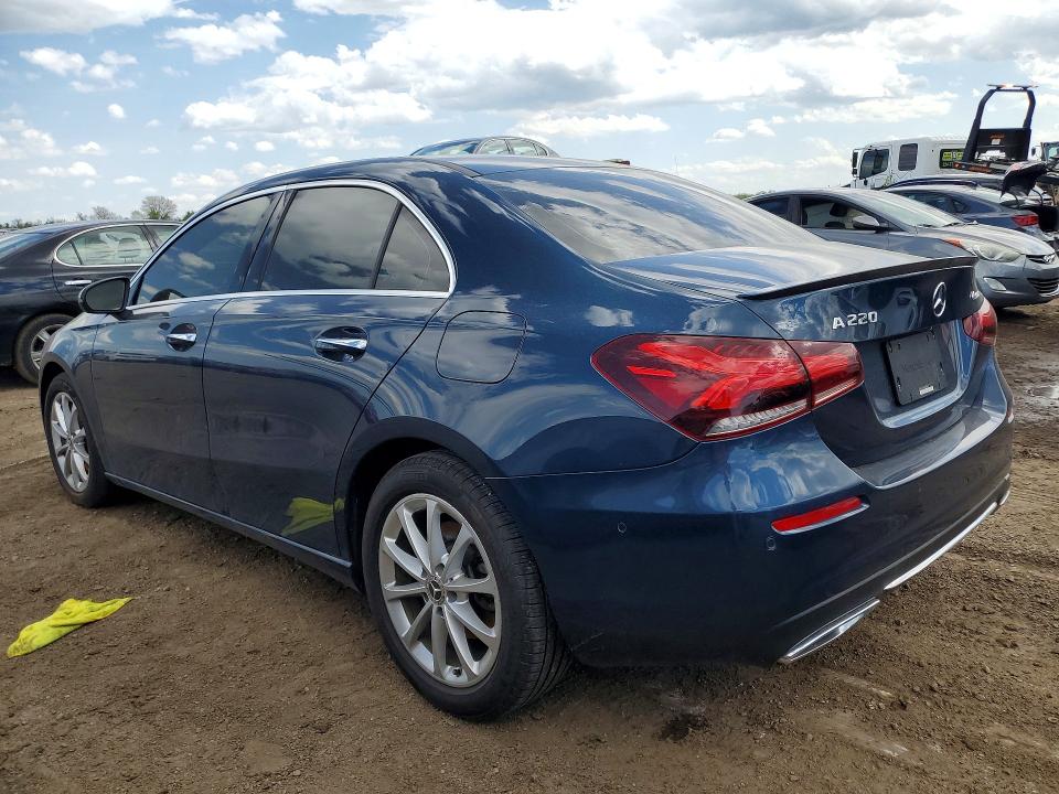2019 Mercedes-benz A-klasse VIN WDD3G4FB2KW029109 COPART salvage auction — WATER/FLOOD, IL - SALVAGE CERT-FLOOD, sold $3,400 on 2026-07-28 (photo 2)