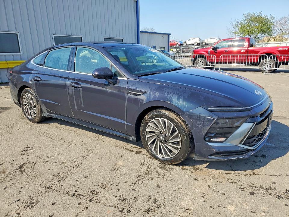 2024 Hyundai Sonata hybrid VIN KMHL34JJ8RA095767 COPART salvage auction — SIDE, Ca - Certificate Of Title, sold $100 on 2026-07-28 (photo 4)