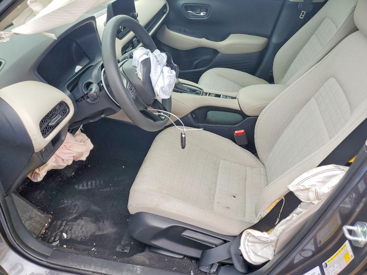 2023 Honda HR-V VIN 3CZRZ1H30PM722295 COPART salvage auction — Front End, TX - SALVAGE VEHICLE TITLE, sold $5,000 on 2026-06-25 (photo 7)