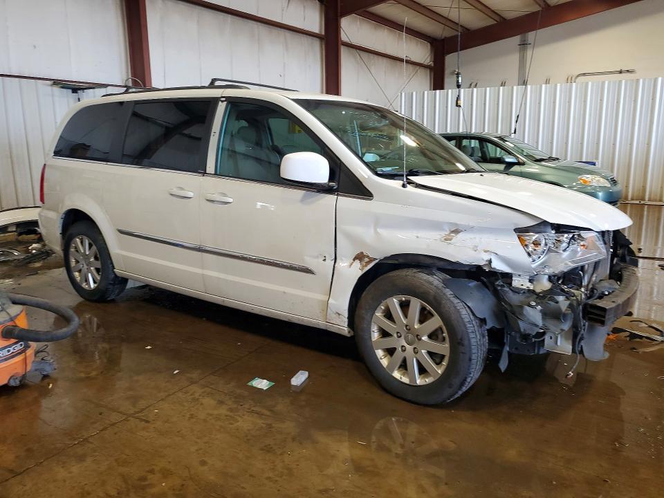 2014 Chrysler Voyager VIN 2C4RC1BG2ER228948 COPART salvage auction — FRONT END, Pa - Certificate Of Salvage, sold $775 on 2026-07-02 (photo 4)