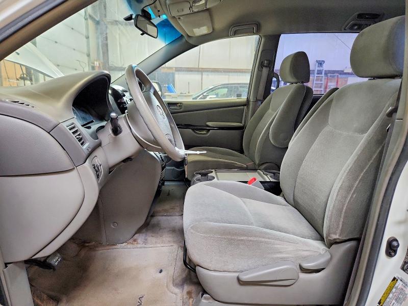 2005 Toyota Sienna VIN 5TDZA29C05S239551 COPART salvage auction — SIDE, AB - BOS - SALVAGE, sold $125 on 2026-07-30 (photo 7)