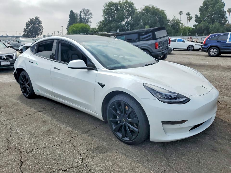 2020 Tesla VIN 5YJ3E1EB3LF807200 COPART salvage auction — REAR END, Ca - Salvage Certificate, sold $4,550 on 2026-07-28 (photo 4)