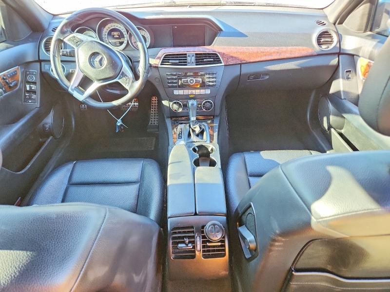 2013 Mercedes-benz C-klasse VIN WDDGF4HB3DR275055 COPART salvage auction — FRONT END, Wi - Certificate Of Title, sold $1,800 on 2026-08-17 (photo 8)