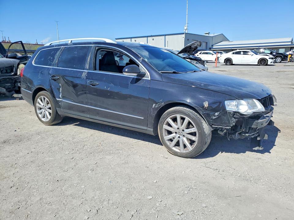 2010 Volkswagen Passat VIN WVWXK7AN0AE003285 COPART salvage auction — FRONT END, Nv - Salvage Title, sold $450 on 2026-08-04 (photo 4)
