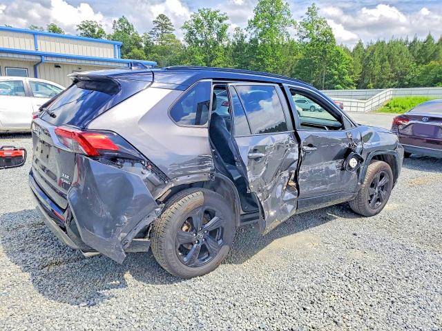 2019 Toyota Rav4 VIN JTMEWRFVXKJ005750 COPART salvage auction — SIDE, Nc - Salvage Certificate Of Title, sold $11,200 on 2026-07-16 (photo 3)