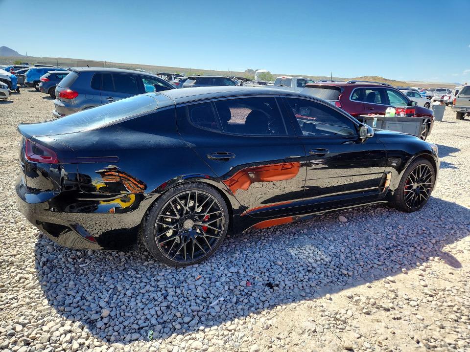 2020 Kia Stinger VIN KNAE35LC6L6074876 COPART salvage auction — VANDALISM, Ut - Salvage Certificate, sold $7,000 on 2026-07-10 (photo 3)