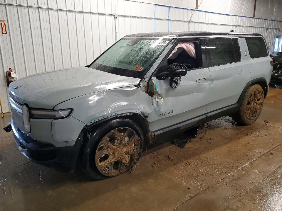 2025 Rivian VIN 7PDSGBBA4SN064238 COPART salvage auction — SIDE, Pa - Certificate Of Salvage, sold $18,700 on 2026-07-15 (photo 1)