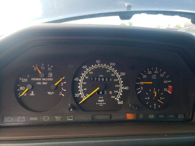1994 Mercedes-benz E-class VIN WDBEA92E4RF285312 COPART salvage auction — NORMAL WEAR, Ct - Cert Of Title-Salvage, sold $3,500 on 2026-07-08 (photo 9)
