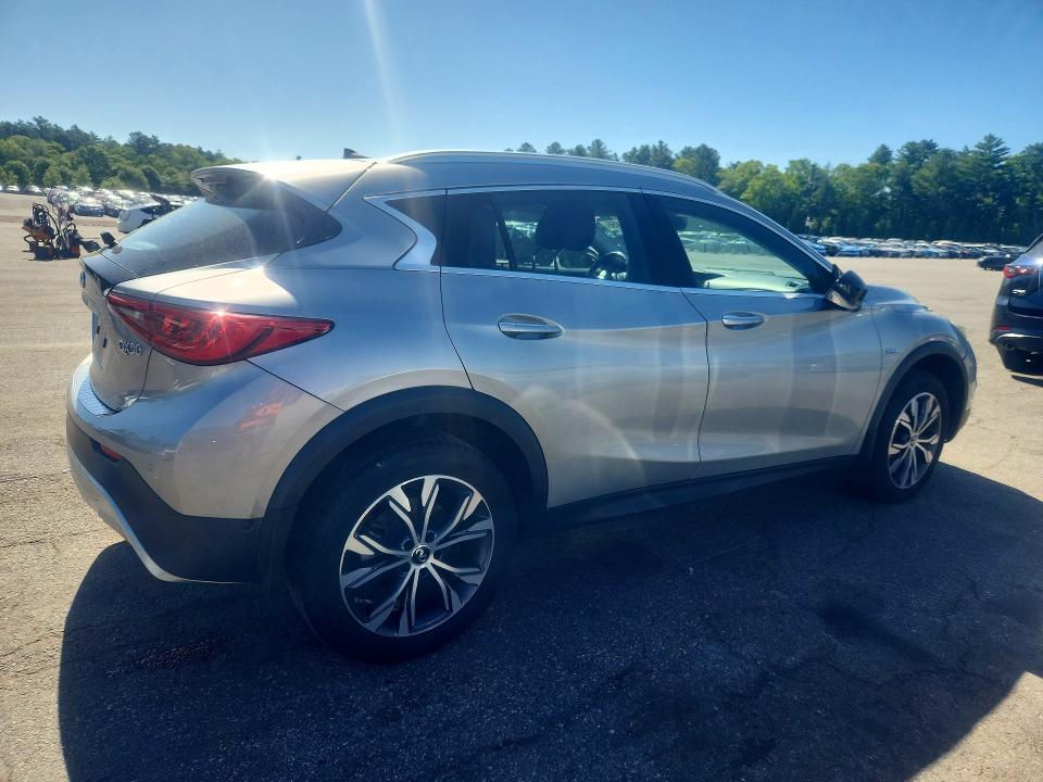 2017 Infiniti Qx30 VIN SJKCH5CR7HA030709 COPART salvage auction — FRONT END, WV - SALVAGE CERTIFICATE, sold $1,750 on 2026-07-28 (photo 3)