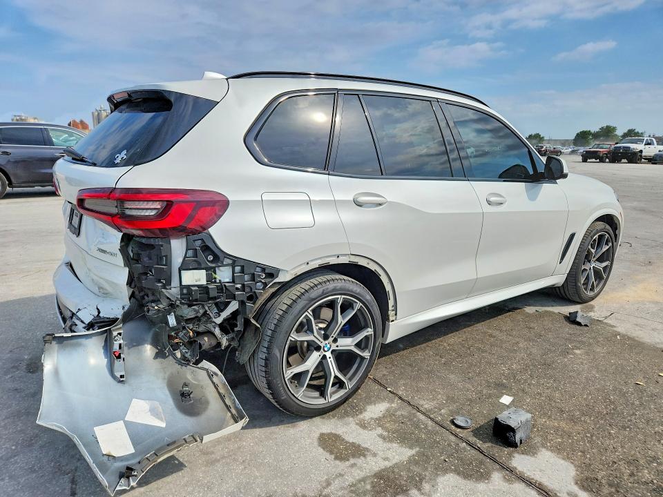 2020 BMW X5 VIN 5UXCR6C04L9D02264 COPART salvage auction — REAR END, La - Cert Of Title-Salvage, sold $25,250 on 2026-07-29 (photo 3)