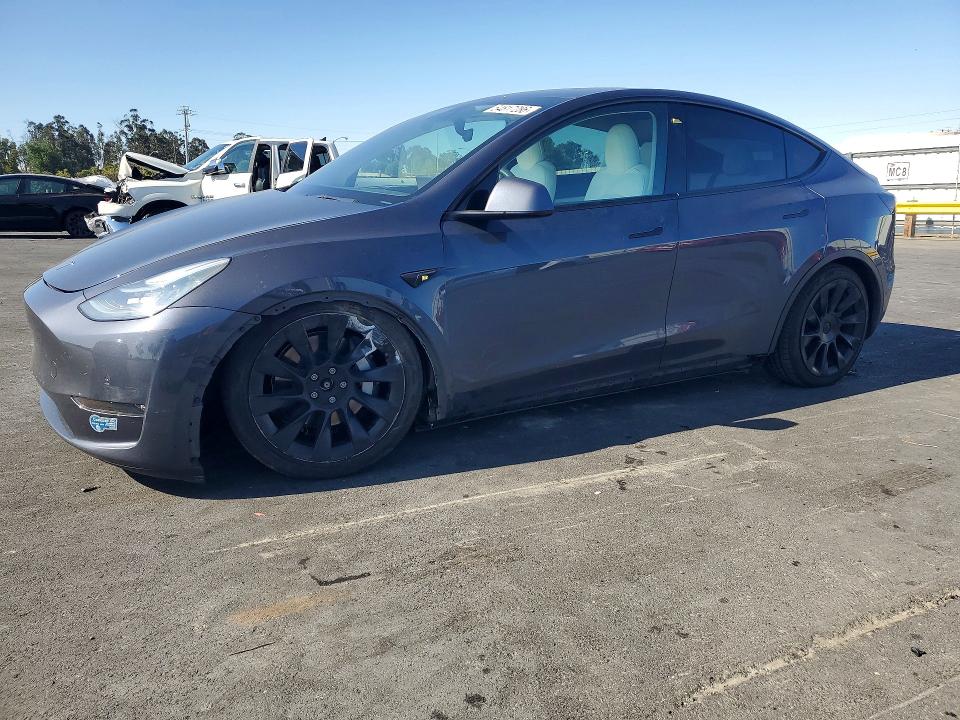 2021 Tesla Model y VIN 5YJYGDEE7MF197850 COPART salvage auction — UNDERCARRIAGE, Ca - Salvage Certificate, sold $10,300 on 2026-07-18 (photo 1)