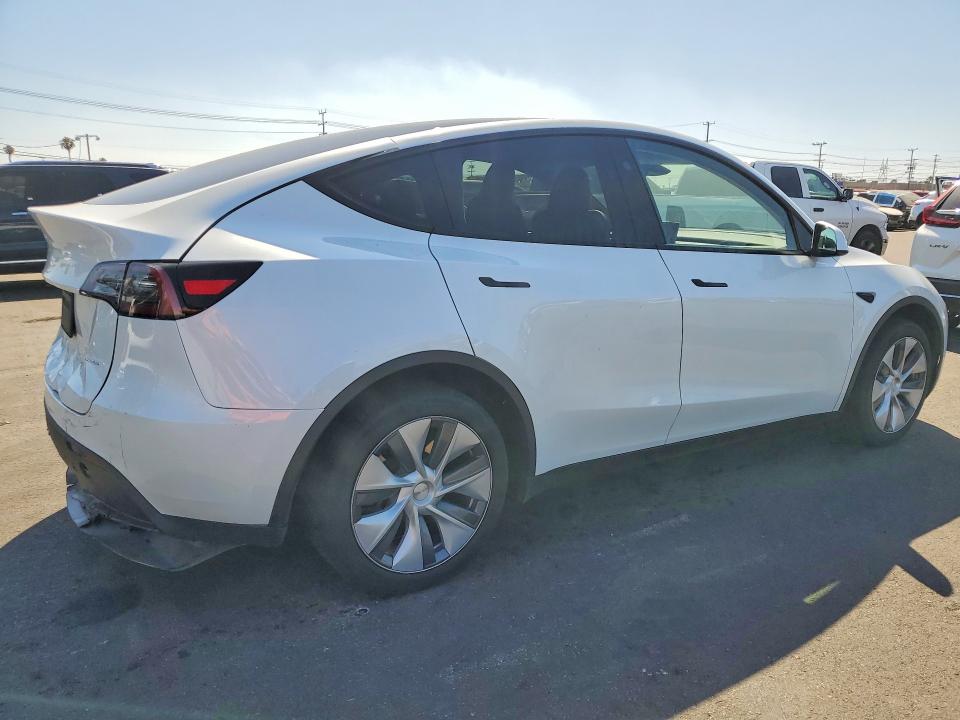 2023 Tesla Model y VIN 7SAYGDEE5PA149347 COPART salvage auction — REAR END, Ca - Salvage Certificate, sold $14,100 on 2026-07-06 (photo 3)