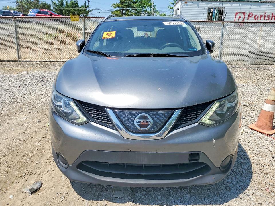2018 Nissan VIN JN1BJ1CR9JW250392 COPART salvage auction — MINOR DENT/SCRATCHES, Oh - Certificate Of Title, sold $2,600 on 2026-07-29 (photo 5)