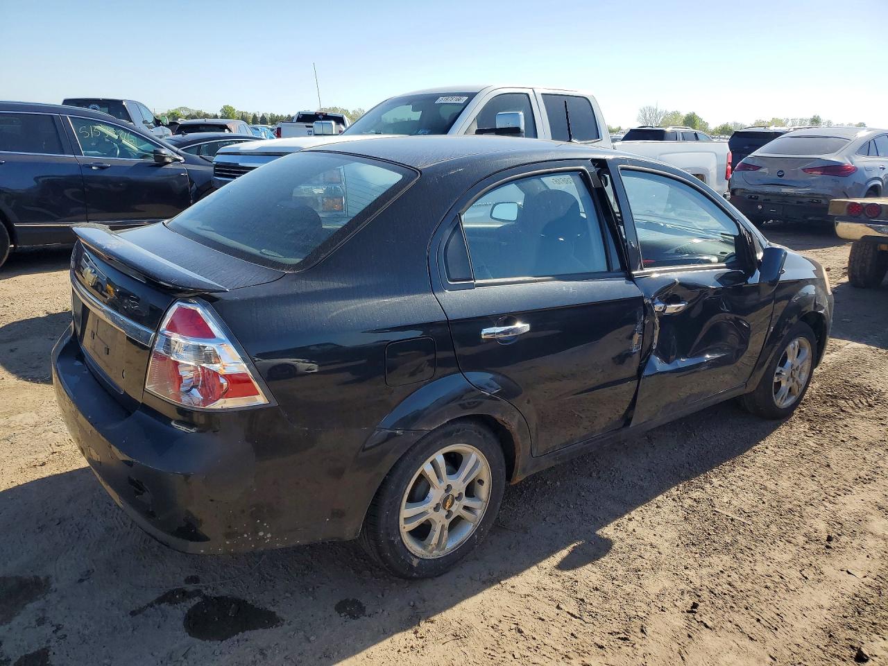 2009 Chevrolet Aveo VIN KL1TG56EX9B327328 COPART salvage auction — Side, AZ - CERT OF TITLE - SALVAGE, sold $675 on 2026-07-07 (photo 3)