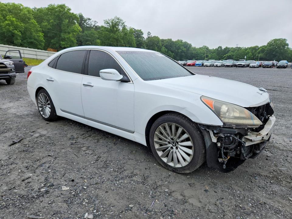 2015 Hyundai Equus VIN KMHGH4JH3FU092818 COPART salvage auction — FRONT END, NC - SALVAGE CERTIFICATE OF TITLE, sold $1,500 on 2026-07-29 (photo 4)