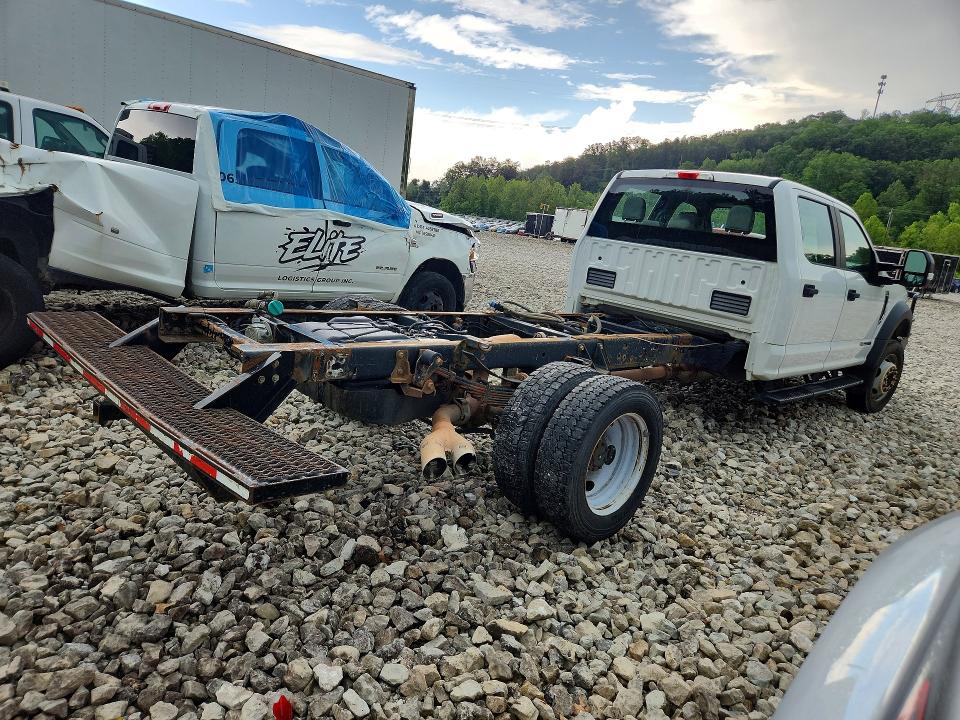2017 Ford F550 VIN 1FD0W5HT8HEF18572 COPART salvage auction — NORMAL WEAR, Ct - Clean Title, sold $17,200 on 2026-07-14 (photo 3)