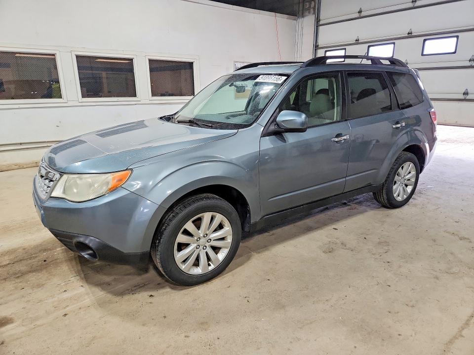 2012 Subaru VIN JF2SHADC4CH465870 COPART salvage auction — MINOR DENT/SCRATCHES, Mn - Certificate Of Title, sold $1,600 on 2026-07-02 (photo 1)