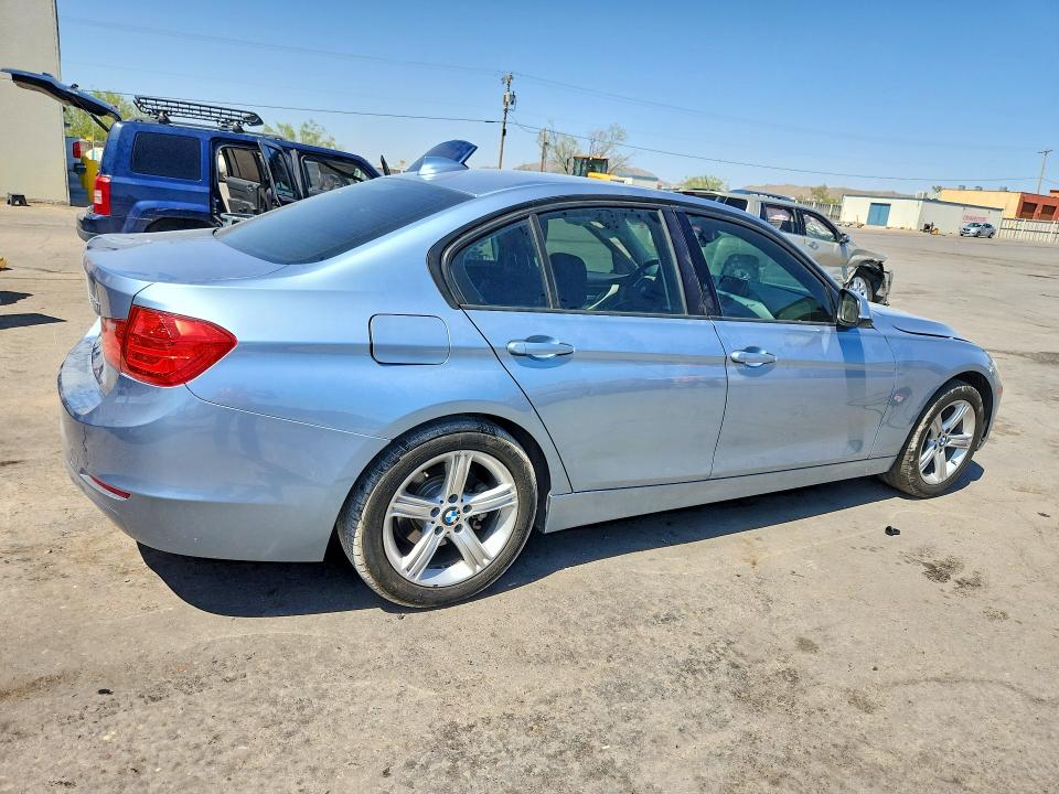 2015 BMW 3er VIN WBA3B1C51FP831265 COPART salvage auction — SIDE, Tx - Salvage Vehicle Title, sold $800 on 2026-07-24 (photo 3)