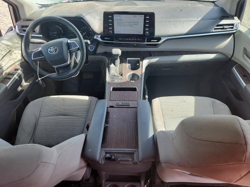 2021 Toyota Sienna VIN 5TDKRKEC1MS061955 COPART salvage auction — SIDE, TX - SALVAGE VEHICLE TITLE, sold $100 on 2026-07-28 (photo 8)
