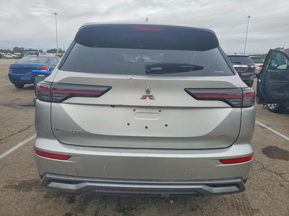 2025 Mitsubishi Outlander VIN JA4J4VA87SZ028302 COPART salvage auction — ALL OVER, Oh - Certificate Of Title, sold $9,600 on 2026-07-15 (photo 6)