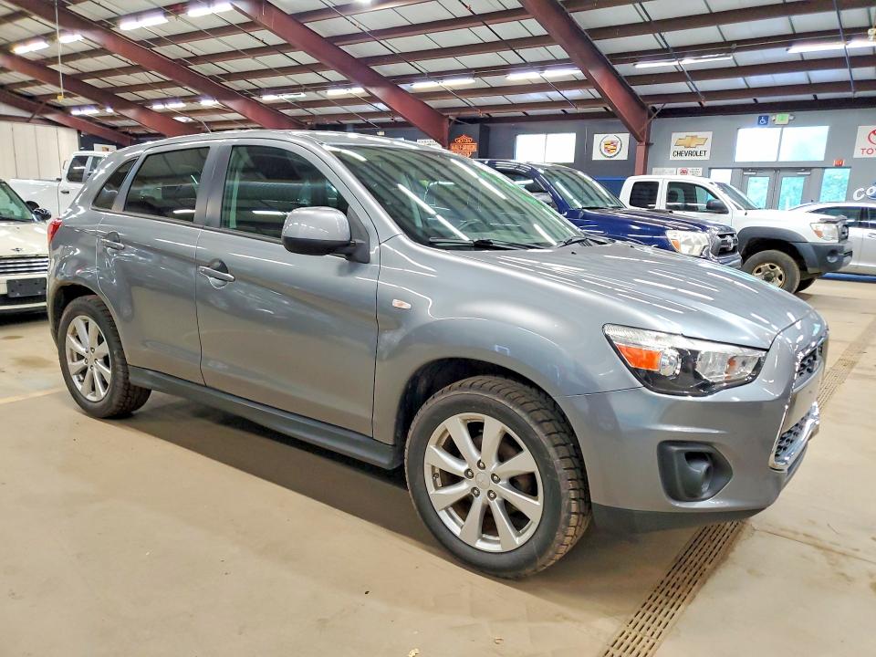 2015 Mitsubishi Outlander sport VIN 4A4AP3AU2FE019737 COPART salvage auction — MINOR DENT/SCRATCHES, Ny - Certificate Of Title (P), sold $3,500 on 2026-07-09 (photo 4)
