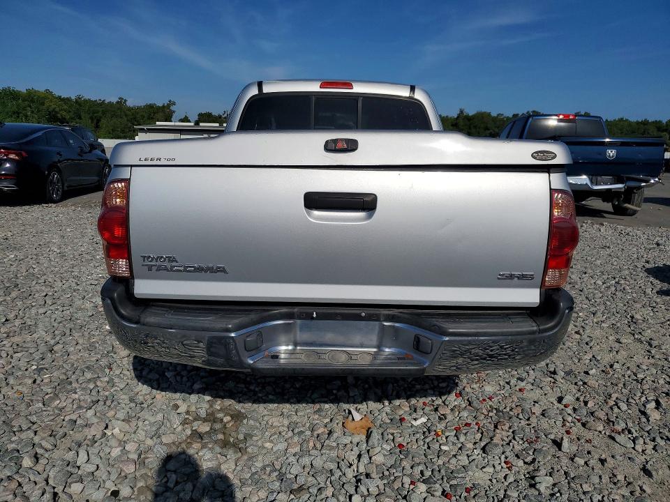 2006 Toyota Tacoma VIN 5TETX22N76Z289299 COPART salvage auction — MINOR DENT/SCRATCHES, Fl - Certificate Of Title (P), sold $3,500 on 2026-07-06 (photo 6)