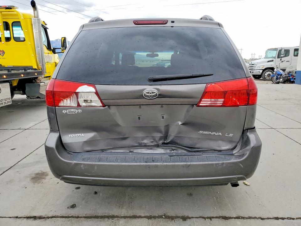 2004 Toyota Sienna VIN 5TDZA23C14S190724 COPART salvage auction — REAR END, Ut - Salvage Certificate, sold $350 on 2026-07-13 (photo 6)