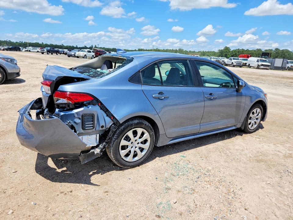 2026 Toyota Corolla VIN 5YFB4MDE0TP451210 COPART salvage auction — REAR END, Tx - Salvage Vehicle Title, sold $7,500 on 2026-07-21 (photo 3)