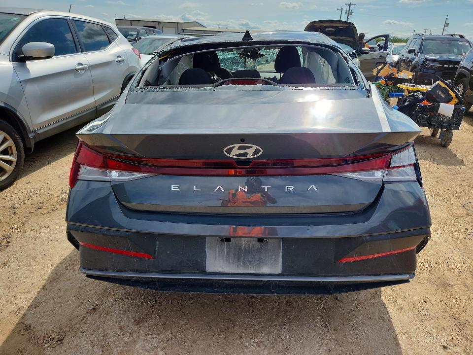 2025 Hyundai VIN KMHLL4DG4SU971142 COPART salvage auction — ROLLOVER, Tx - Nonrepairable Title, sold $1,050 on 2026-07-23 (photo 6)