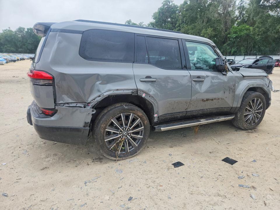 2024 Lexus VIN JTJVBCDX1R5002183 COPART salvage auction — SIDE, Fl - Cert Of Title Slvg Rebuildable, sold $35,750 on 2026-07-14 (photo 3)