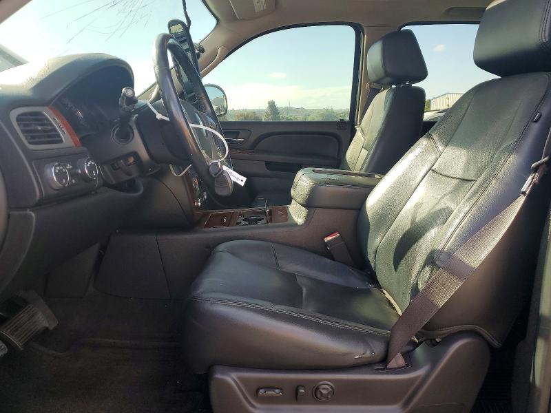 2013 Chevrolet Suburban VIN 1GNSKKE77DR377325 COPART salvage auction — REAR END, Ca - Salvage Certificate, sold $25 on 2026-07-24 (photo 7)