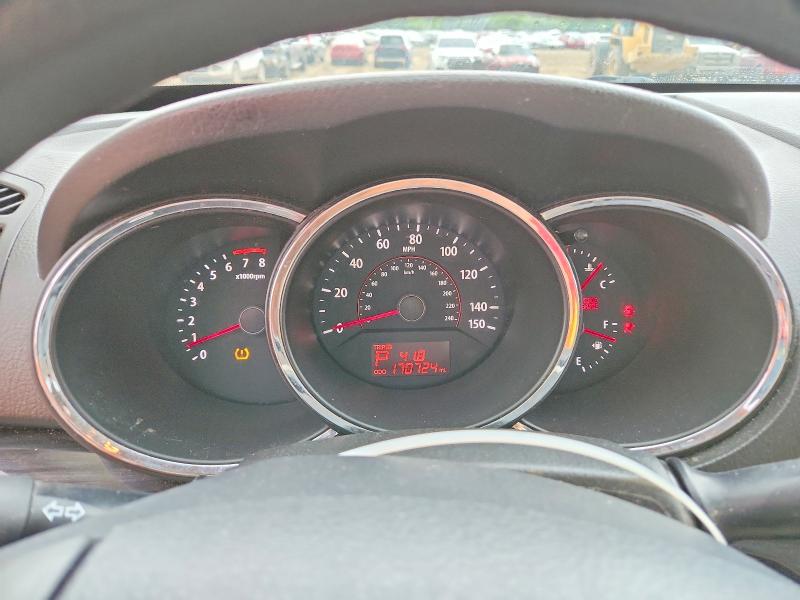 2011 Kia Sorento VIN 5XYKT3A13BG089875 COPART salvage auction — FRONT END, DE - SALVAGE CERTIFICATE, sold $975 on 2026-07-28 (photo 9)