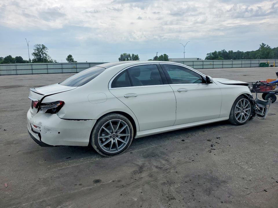 2022 Mercedes-benz E-klasse VIN W1KZF8DB3NB098975 COPART salvage auction — FRONT END, Nc - Salvage Certificate Of Title, sold $5,000 on 2026-07-23 (photo 3)