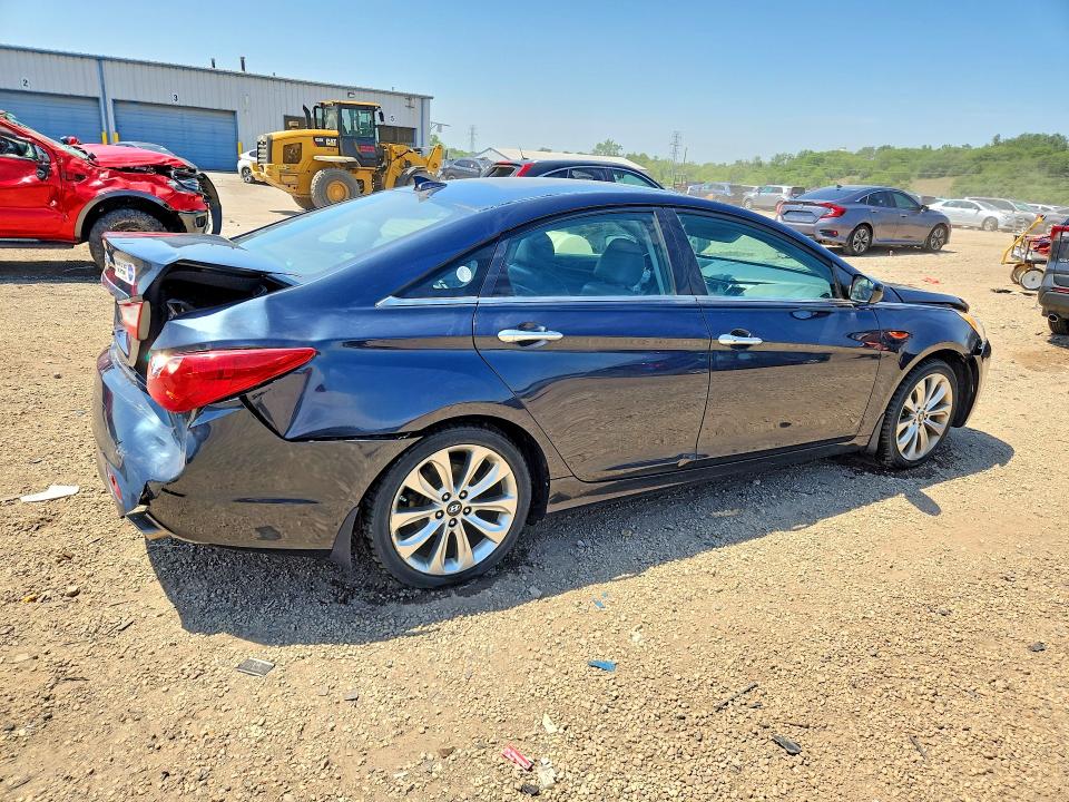 2013 Hyundai Sonata VIN 5NPEC4ACXDH669141 COPART salvage auction — REAR END, Il - Salvage Certificate, sold $700 on 2026-07-29 (photo 3)
