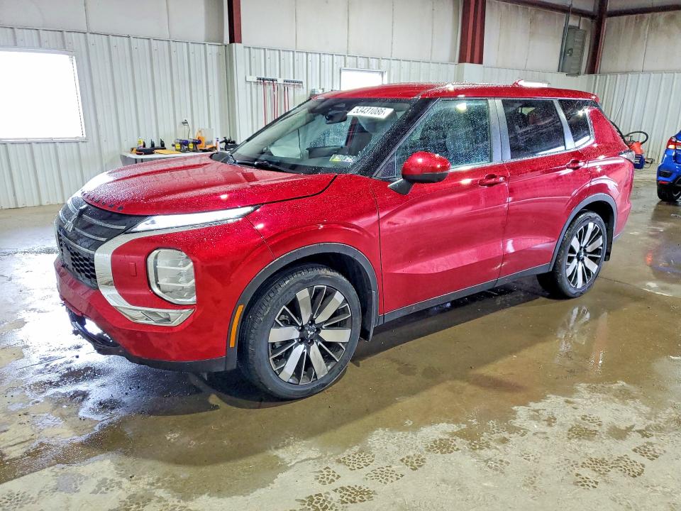 2025 Mitsubishi Outlander VIN JA4J4VA81SZ032118 COPART salvage auction — SIDE, Pa - Certificate Of Salvage, sold $10,000 on 2026-07-22 (photo 1)