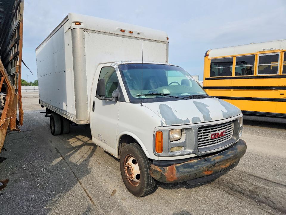 2001 Gmc Savana VIN 1GDJG31R211211822 COPART salvage auction — FRONT END, Il - Salvage Certificate, sold $175 on 2026-07-08 (photo 4)