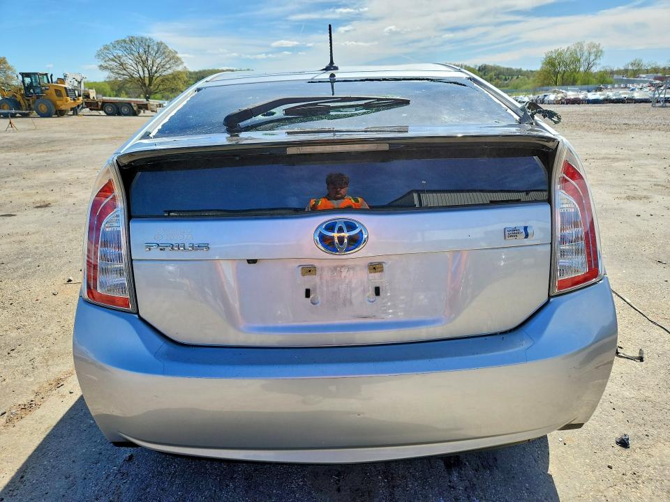 2014 Toyota Prius VIN JTDKN3DU5E1755753 COPART salvage auction — HAIL, Id - Salvage Certificate Of Title, sold $2,050 on 2026-07-28 (photo 6)