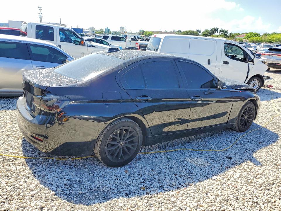 2017 BMW 3er VIN WBA8A9C39HK864326 COPART salvage auction — FRONT END, Fl - Cert Of Title Slvg Rebuildable, sold $1,750 on 2026-07-06 (photo 3)