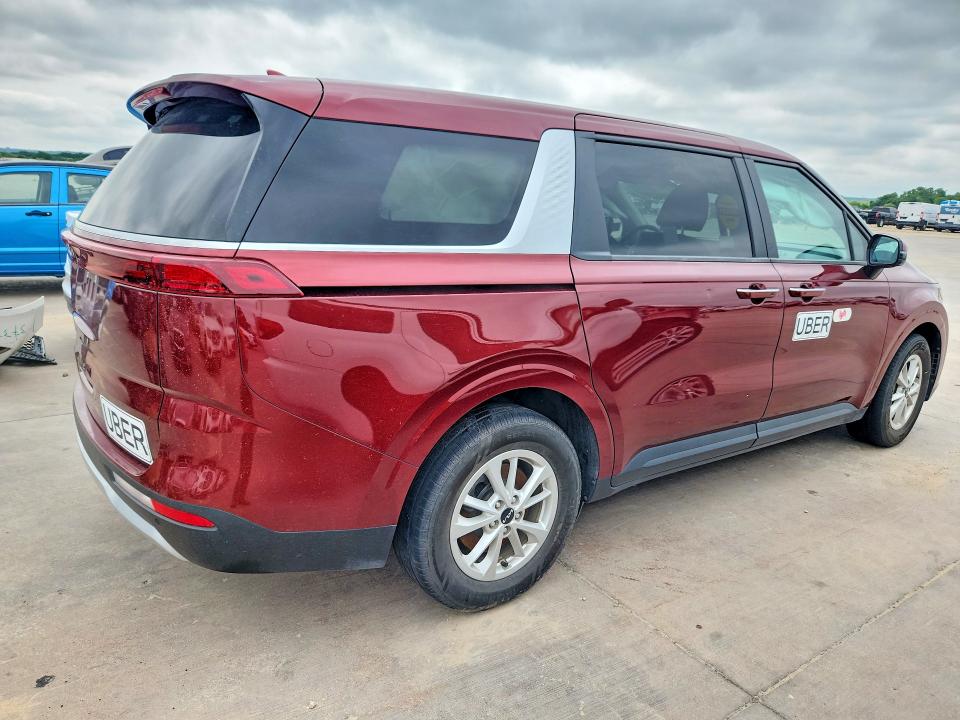 2024 Kia Carnival VIN KNDNB4H34R6389418 COPART salvage auction — SIDE, Tx - Certificate Of Title, sold $10,900 on 2026-07-08 (photo 3)