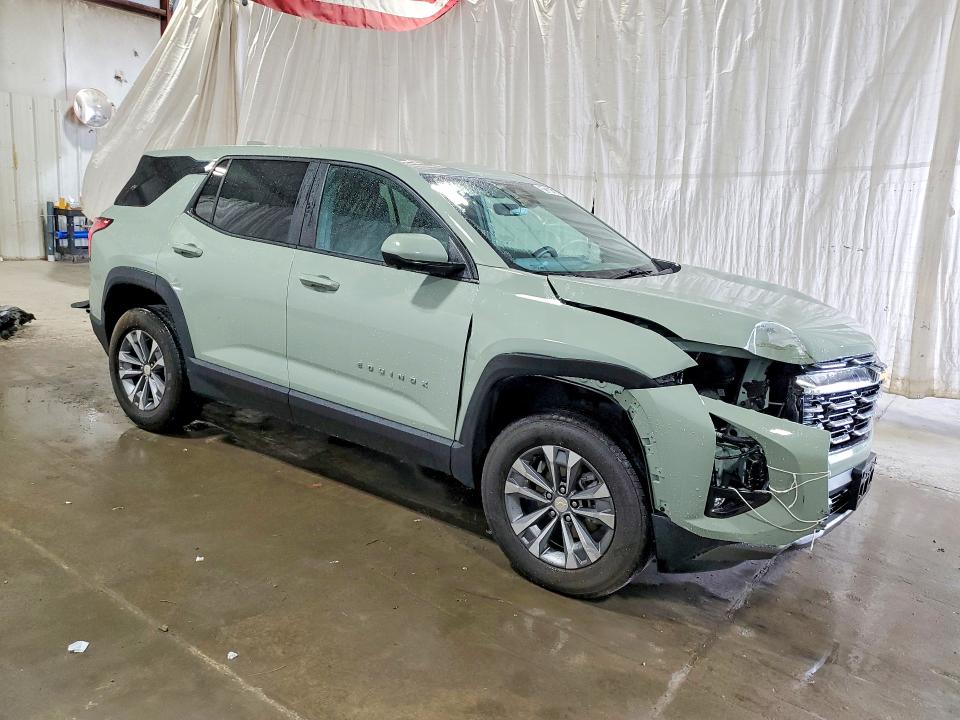 2025 Chevrolet Equinox VIN 3GNAXHEG5SL142605 COPART salvage auction — FRONT END, VA - CERT OF TITLE - SALVAGE, sold $8,300 on 2026-07-28 (photo 4)